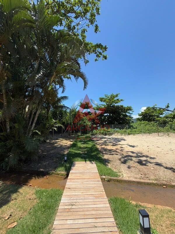 Casa, 6 quartos, 500 m² - Foto 10