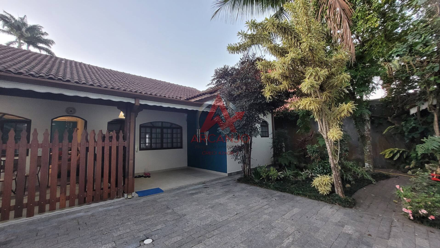 Casa, 6 quartos, 200 m² - Foto 5