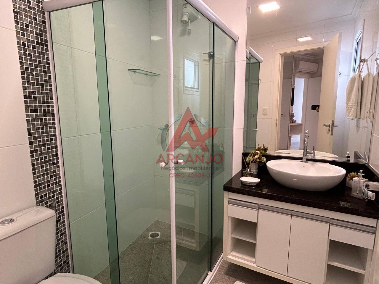 Cobertura, 4 quartos, 225 m² - Foto 35