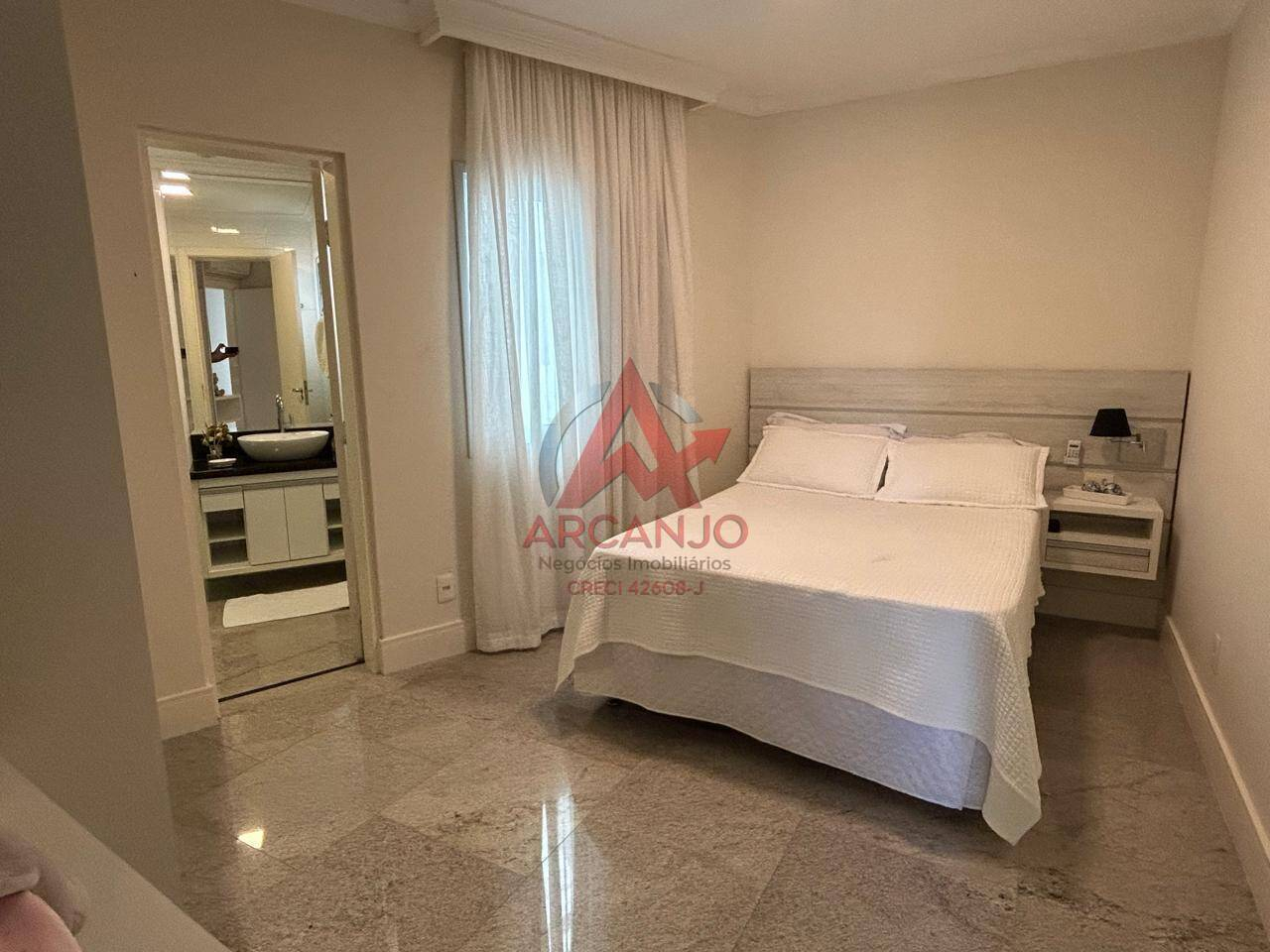 Cobertura, 4 quartos, 225 m² - Foto 38