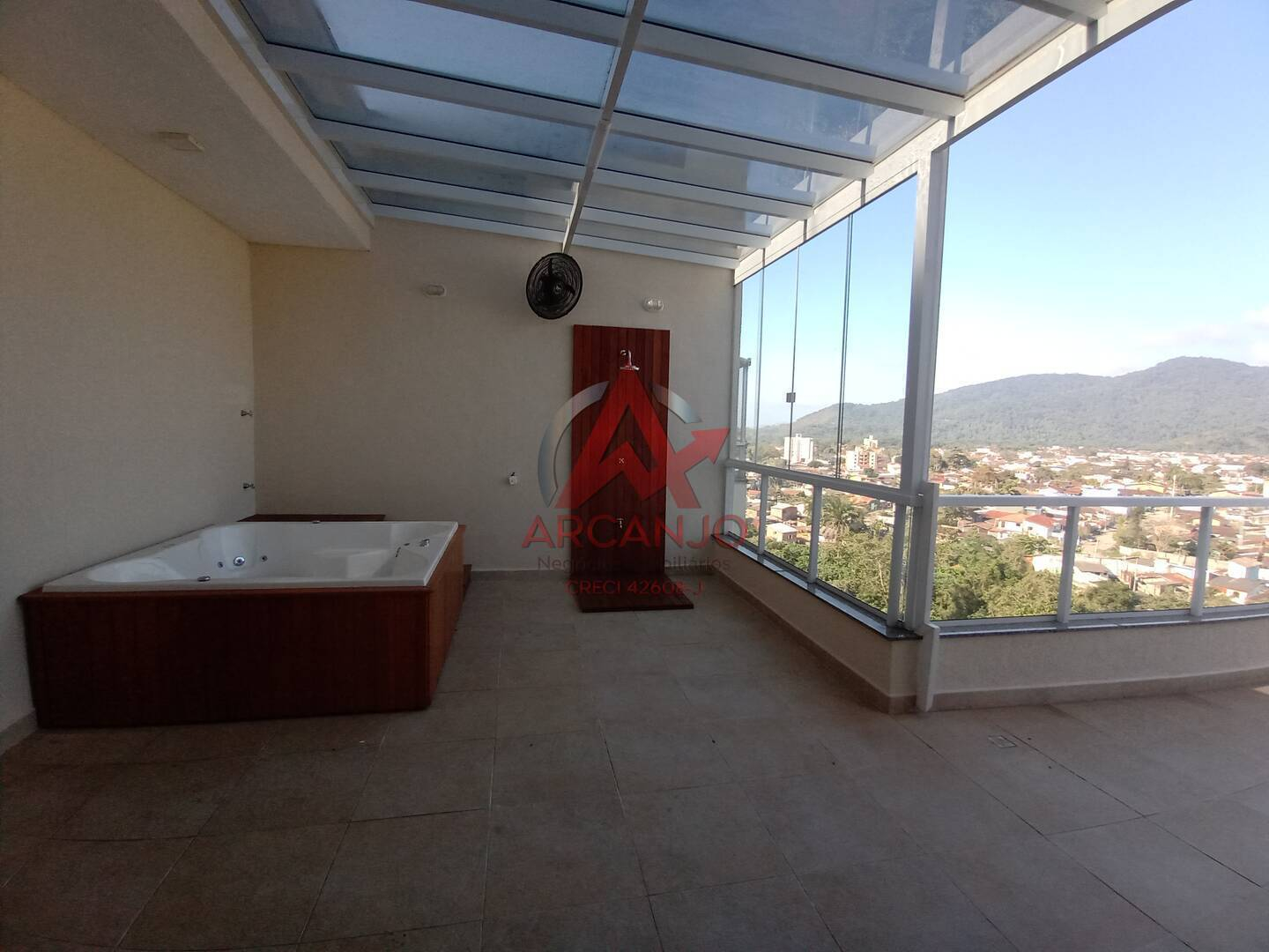 Cobertura, 3 quartos, 175 m² - Foto 1