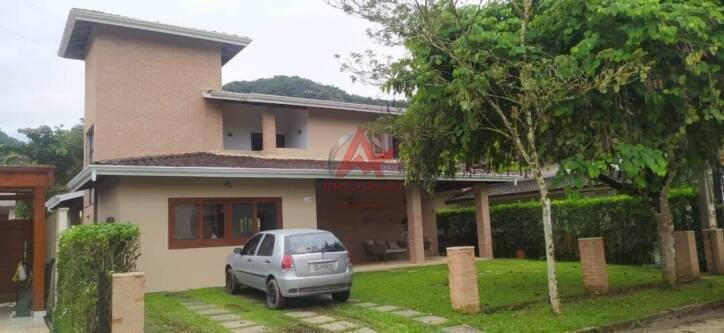 Casa, 3 quartos, 180 m² - Foto 1