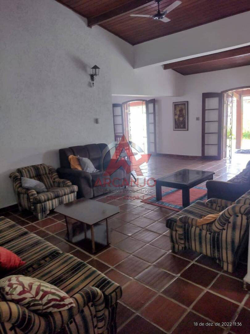 Casa, 5 quartos, 244 m² - Foto 4