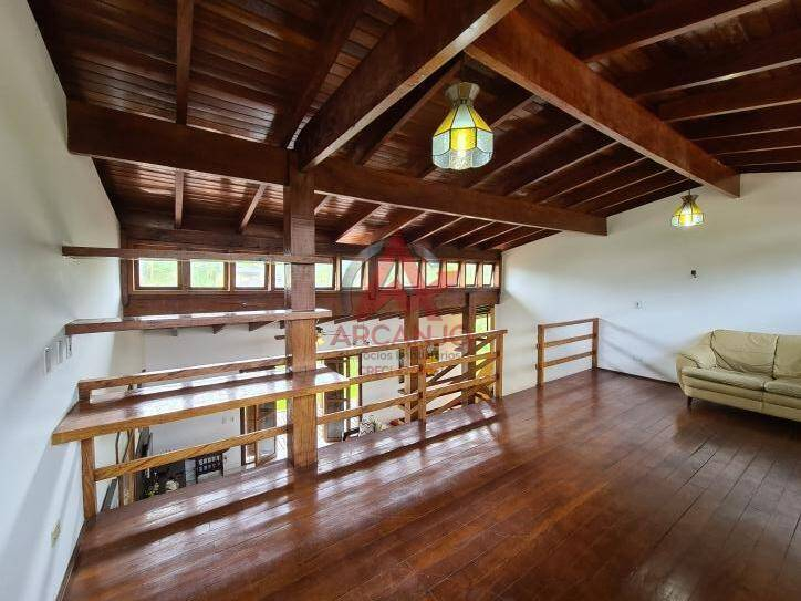 Casa, 5 quartos, 300 m² - Foto 10