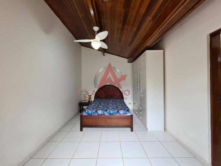 Casa, 5 quartos, 300 m² - Foto 18