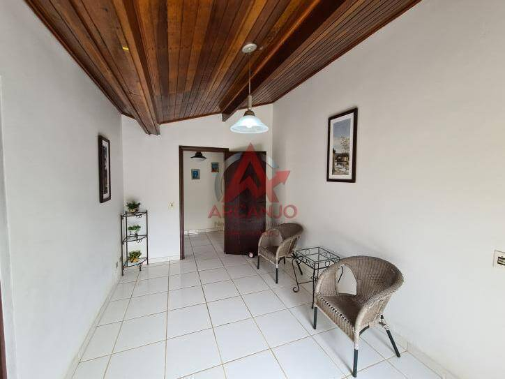 Casa, 5 quartos, 300 m² - Foto 21