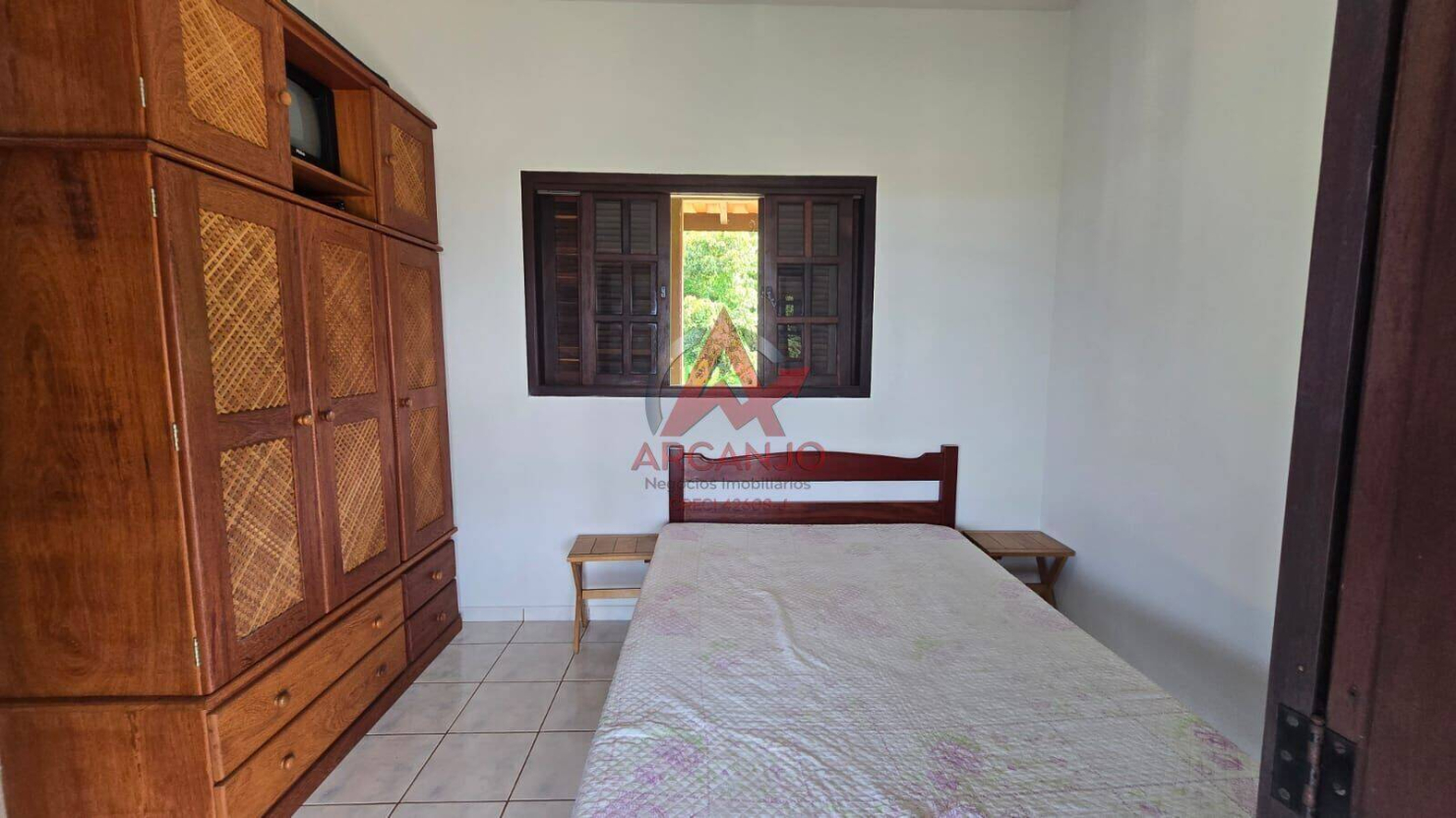 Casa, 3 quartos, 245 m² - Foto 14