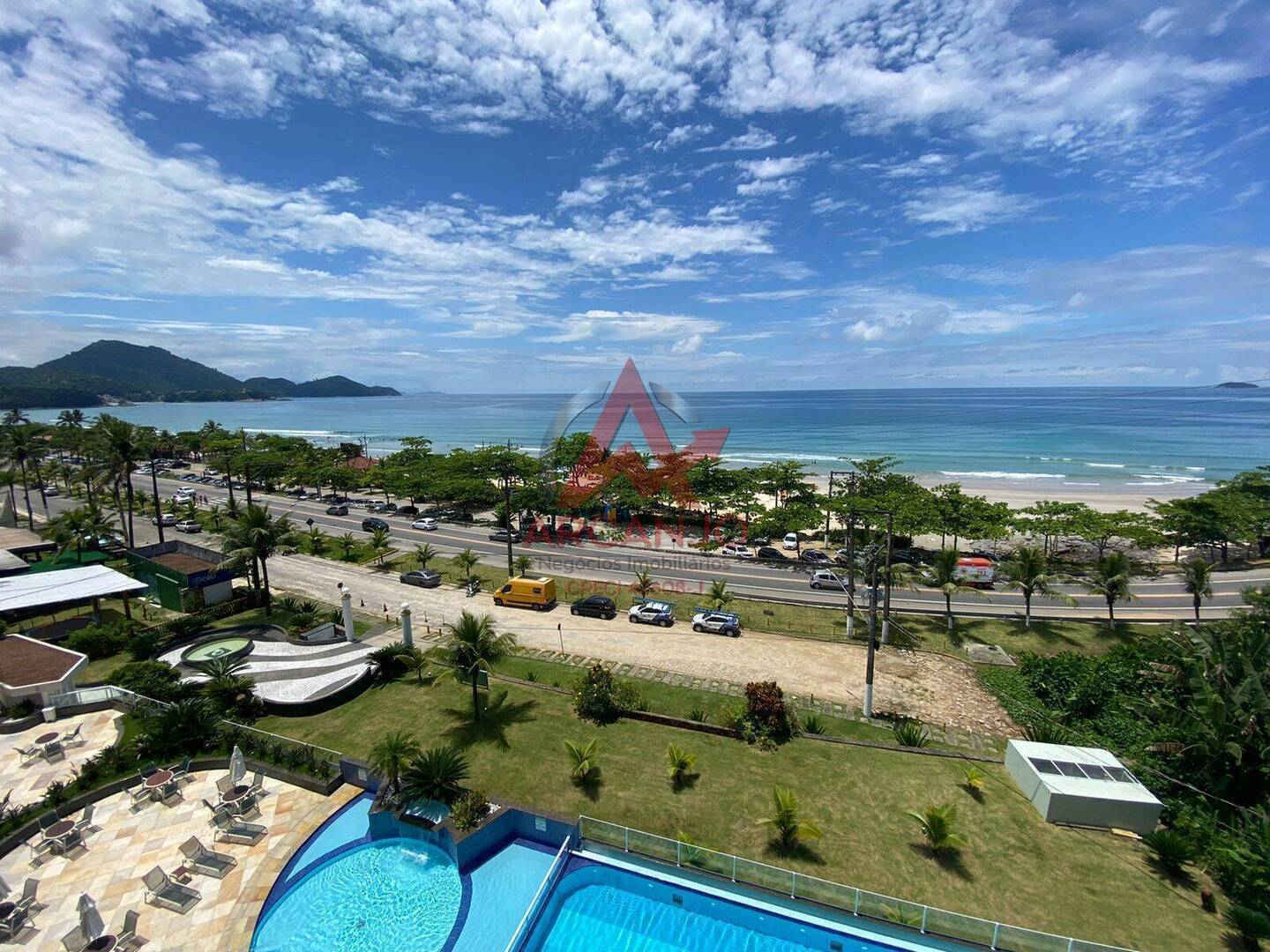 Apartamento, 3 quartos, 145 m² - Foto 1