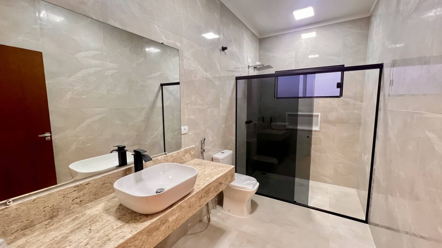 Casa, 3 quartos, 300 m² - Foto 32