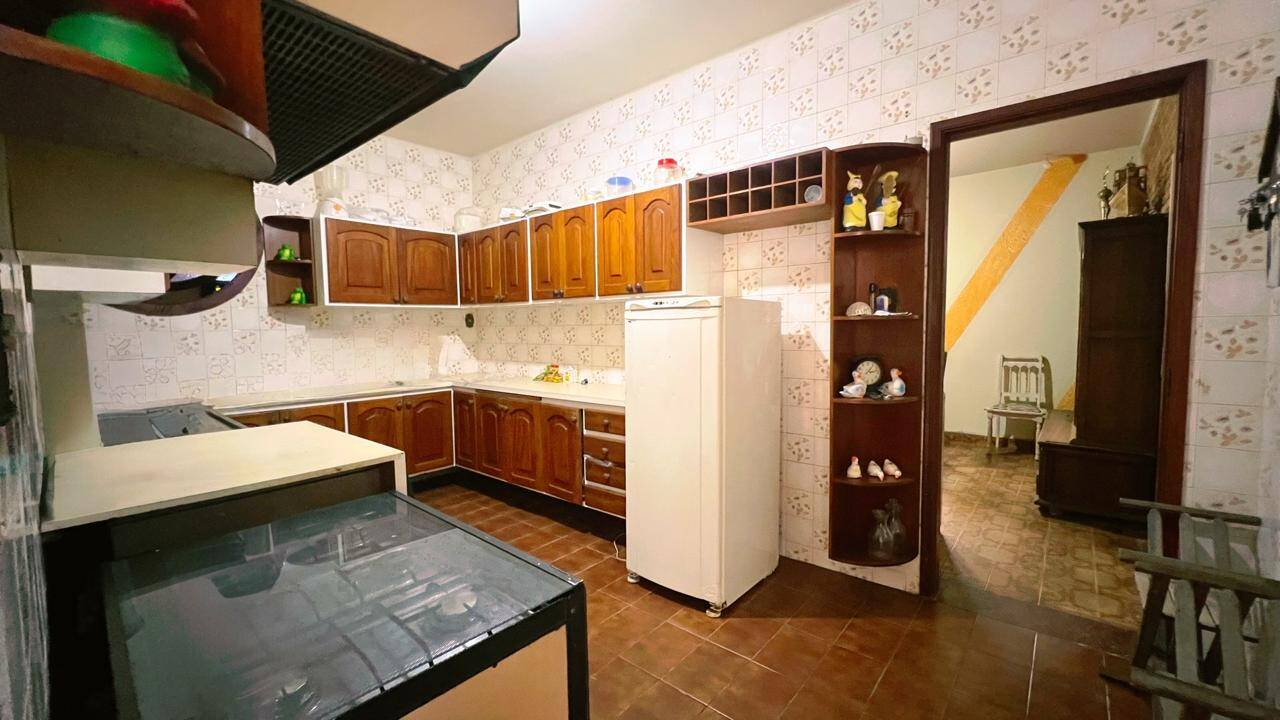 Casa, 4 quartos, 222 m² - Foto 12