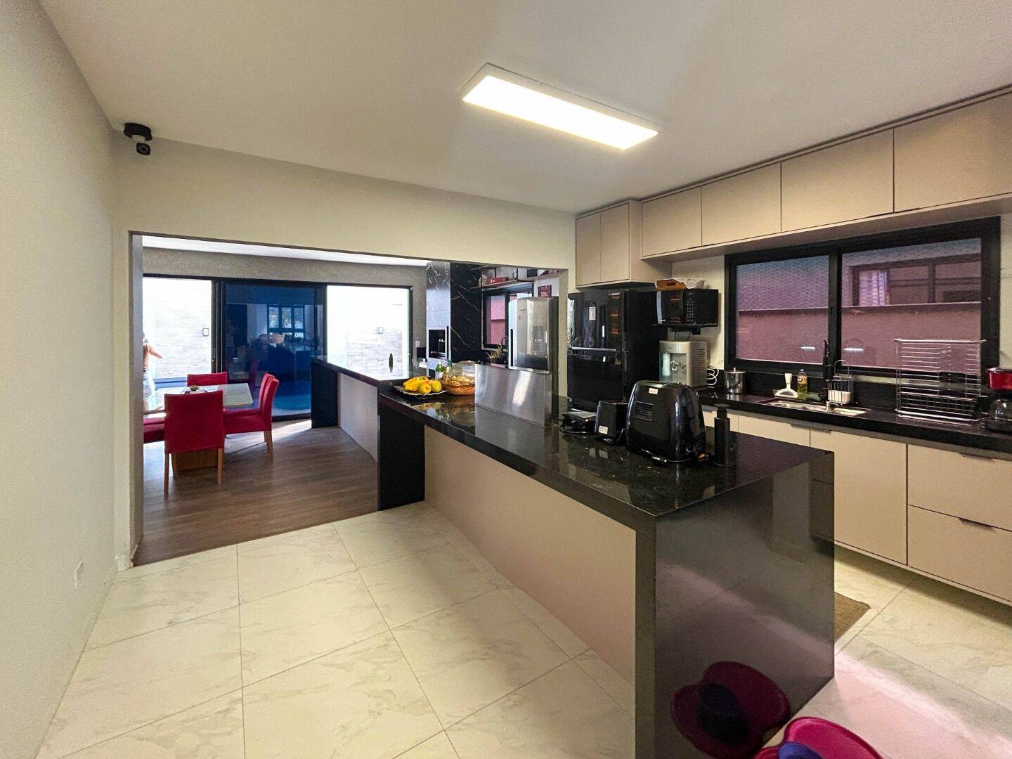 Casa, 3 quartos, 202 m² - Foto 11