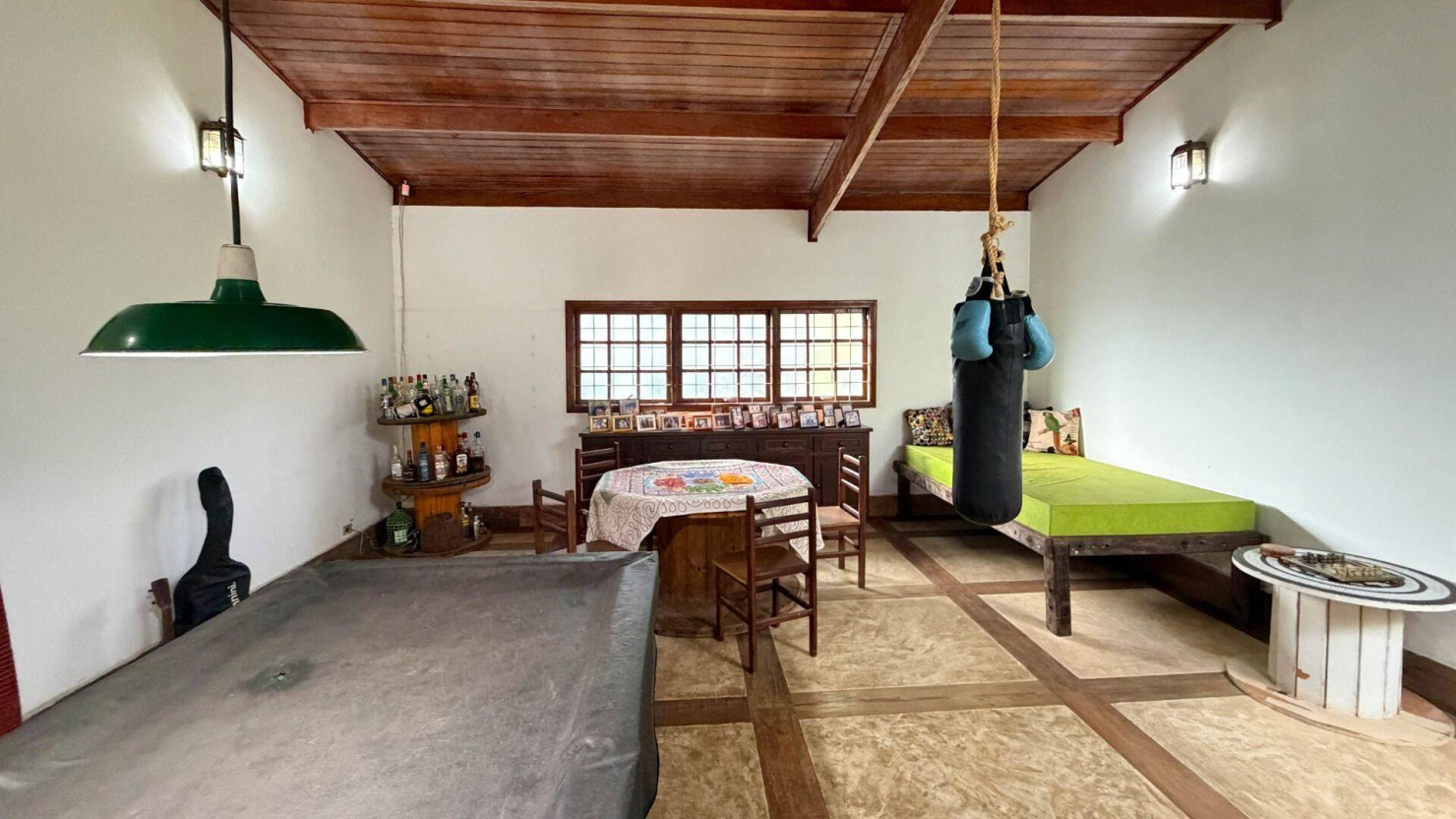 Casa, 4 quartos, 335 m² - Foto 23