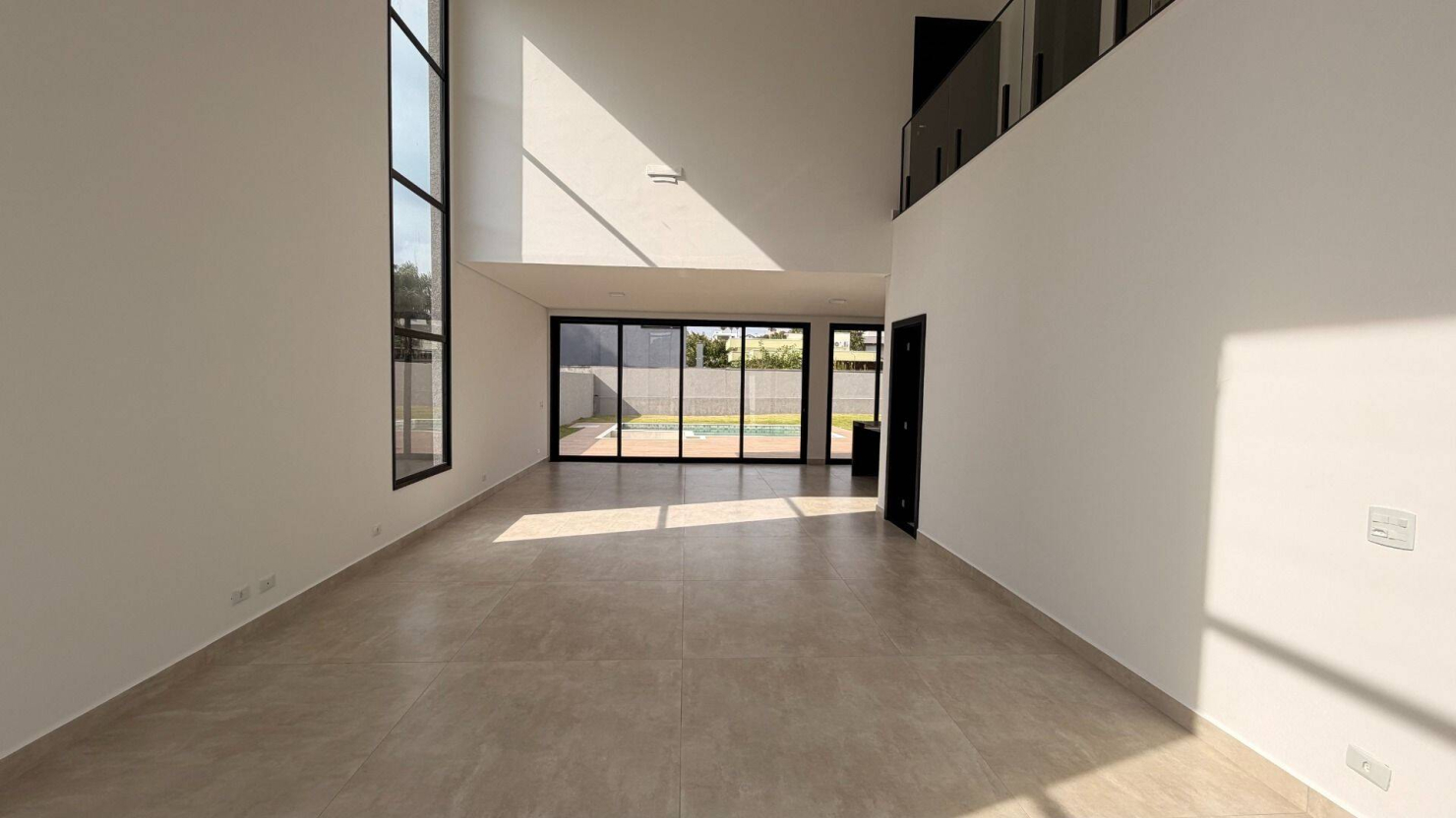 Casa, 4 quartos, 305 m² - Foto 3
