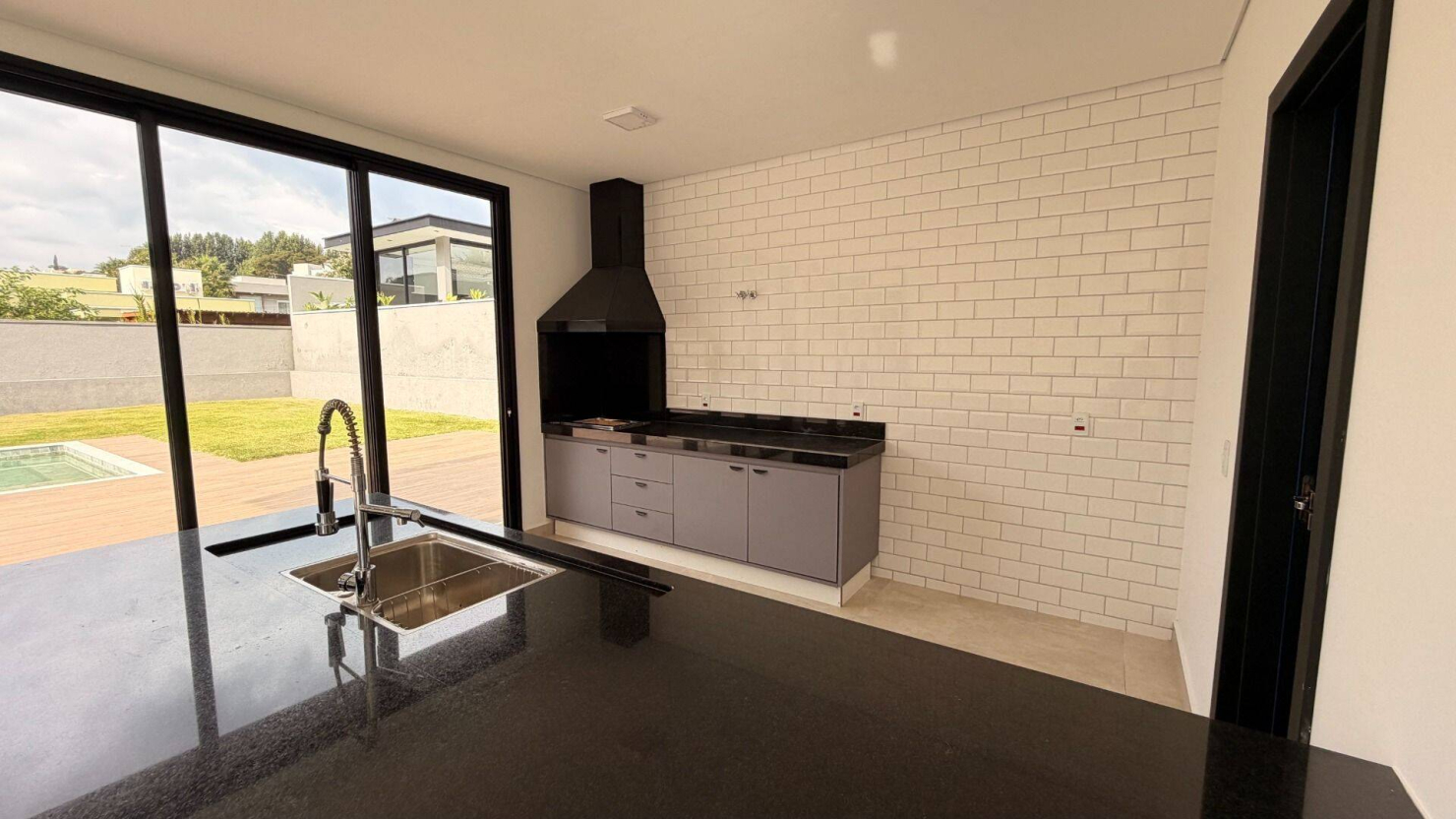 Casa, 4 quartos, 305 m² - Foto 8
