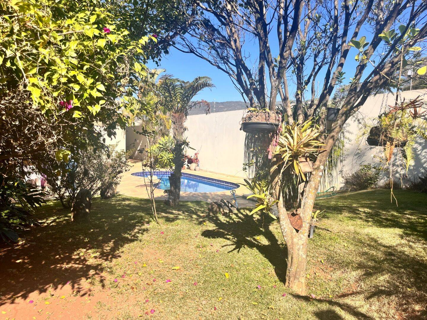 Casa, 3 quartos, 285 m² - Foto 8