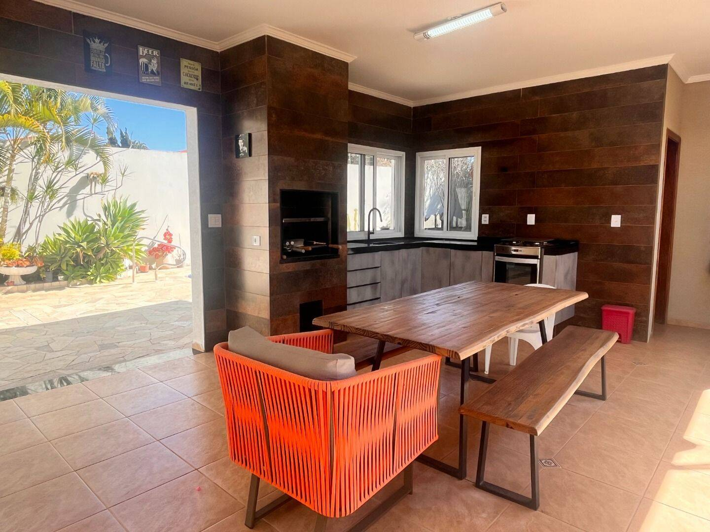 Casa, 3 quartos, 285 m² - Foto 9