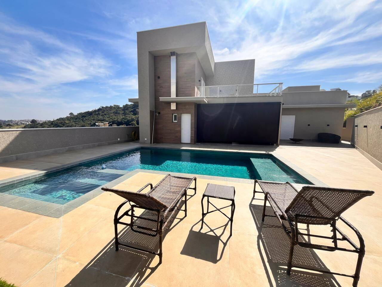 Casa, 4 quartos, 355 m² - Foto 2