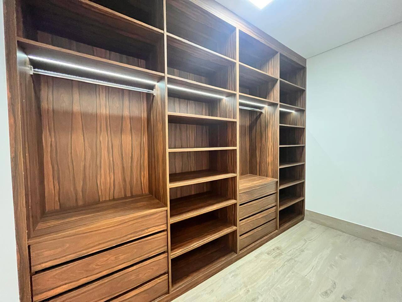 Casa, 4 quartos, 355 m² - Foto 8