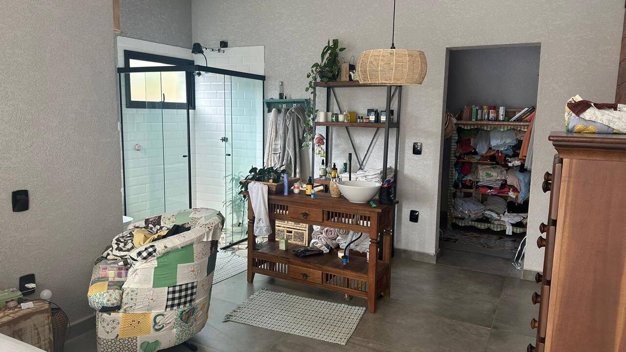 Casa, 3 quartos, 220 m² - Foto 13
