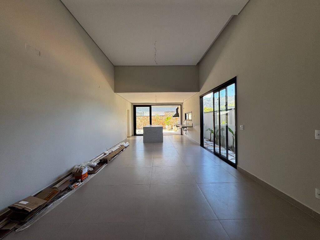 Casa, 3 quartos, 200 m² - Foto 4
