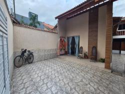 Casa para Venda em Ubatuba - 2
