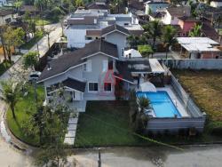 Casa para Venda em Ubatuba - 2