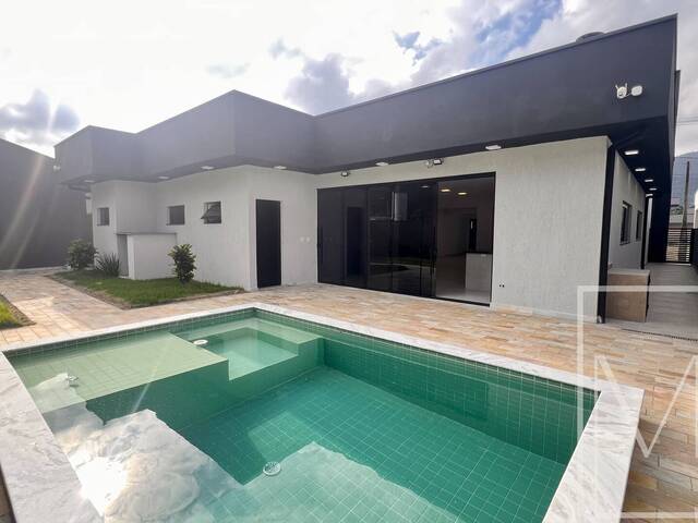 #393 - Casa para Venda em Ubatuba - SP - 2