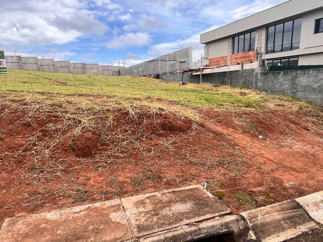 Área para Venda em Atibaia - 3