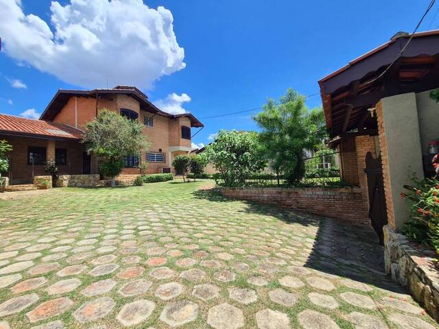 Casa para Venda em Atibaia - 2