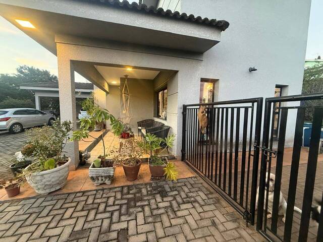 Casa para Venda em Atibaia - 2