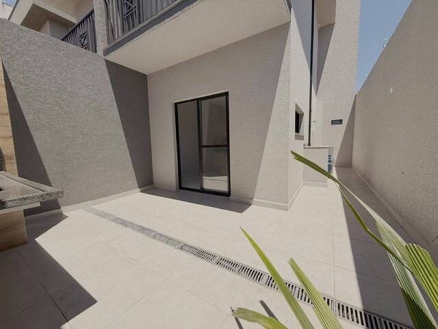 Casa para Venda em Atibaia - 3