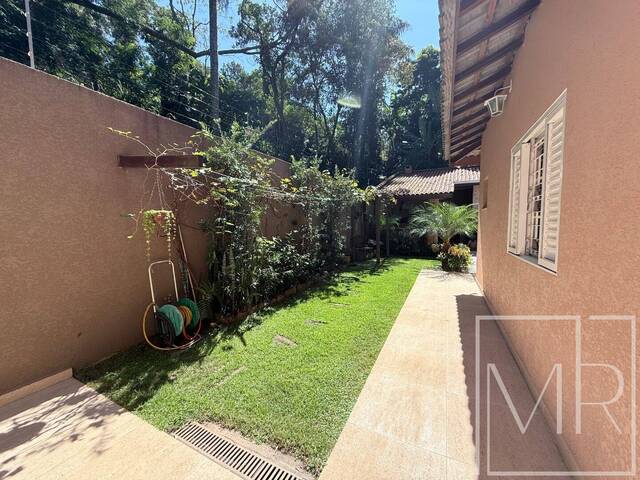 Casa para Venda em Atibaia - 2