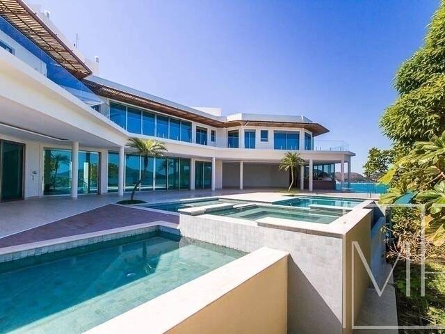 Casa para Locação em Ubatuba - 2