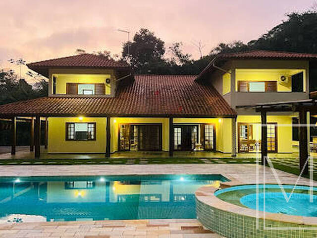 Casa para Venda em Ubatuba - 2