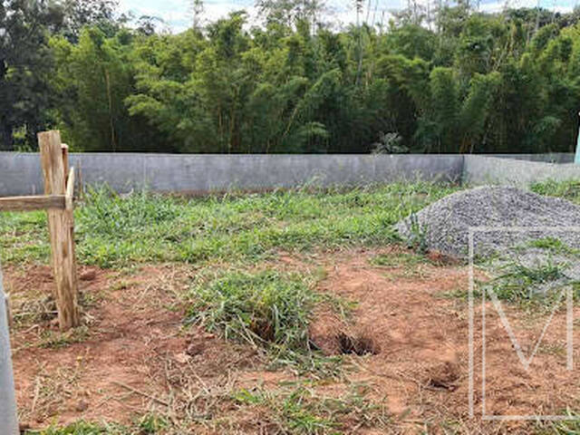 Terreno para Venda em Atibaia - 3