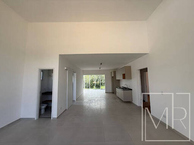 Casa em condomínio para Venda em Atibaia - 3