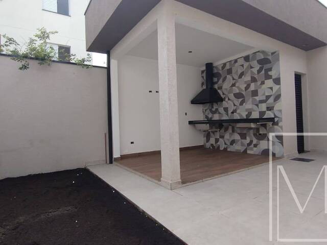 Casa para Venda em Atibaia - 2