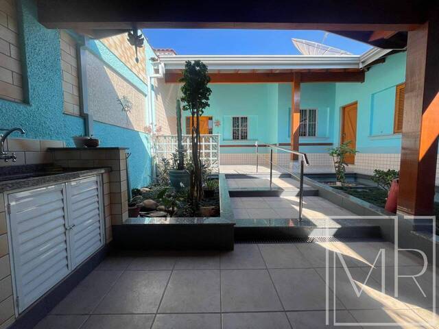#CA0640 - Casa para Venda em Atibaia - SP - 2
