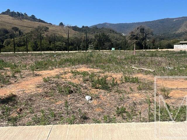 Terreno para Venda em Atibaia - 2