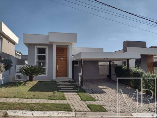 Venda em Condomínio Atibaia Park I - Atibaia
