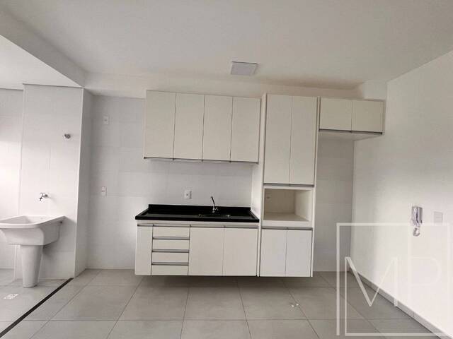 Apartamento para Venda em Atibaia - 2