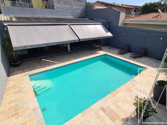 Casa para Venda em Atibaia - 5