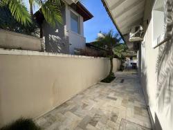 Casa para Venda em Bertioga - 4