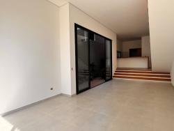 Casa para Venda em Atibaia - 3