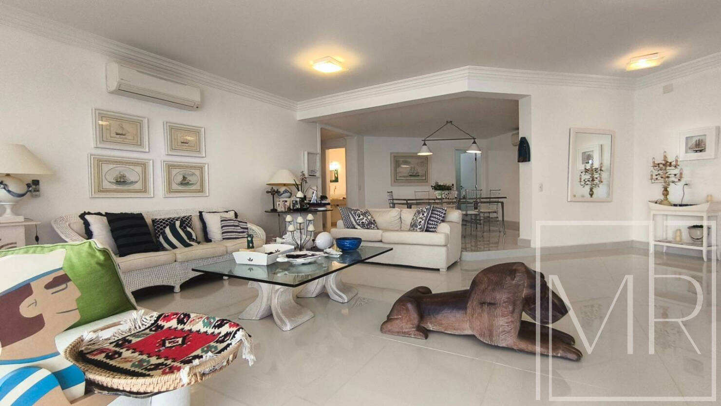 Apartamento, 4 quartos, 243 m² - Foto 1