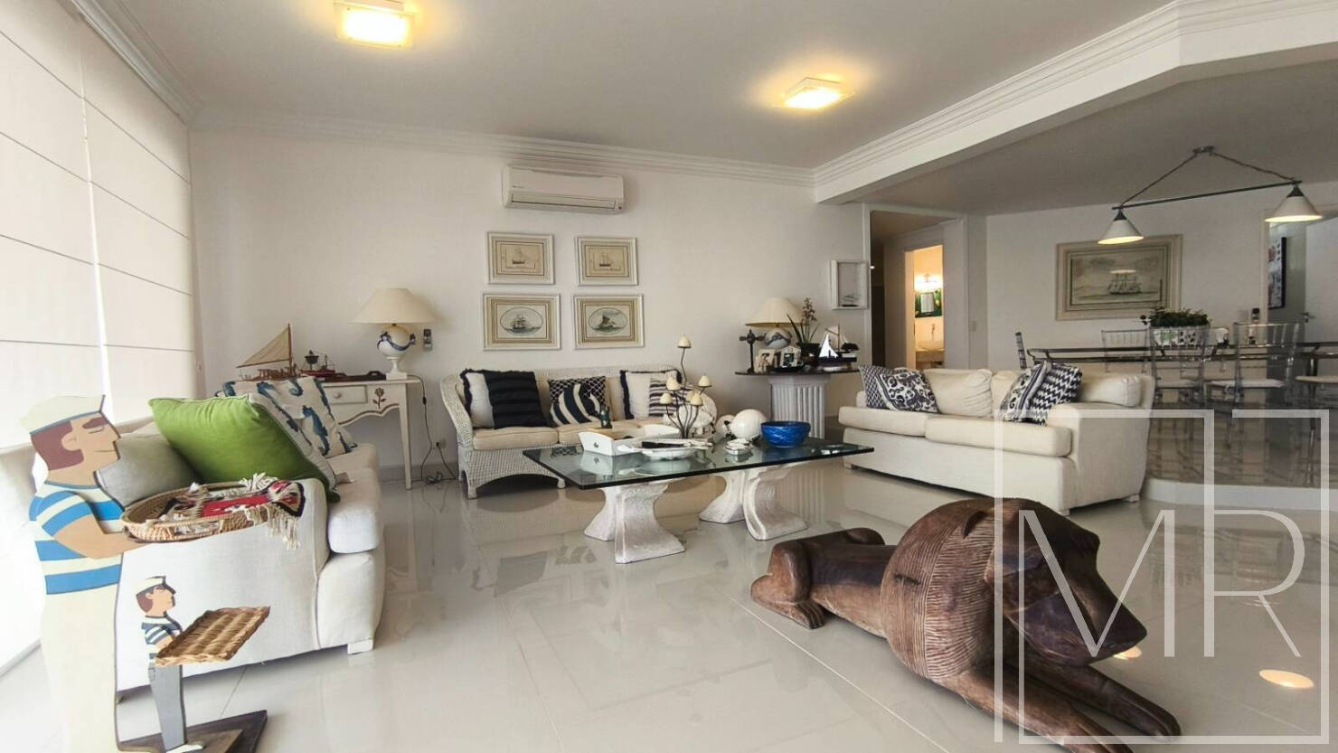 Apartamento, 4 quartos, 243 m² - Foto 2