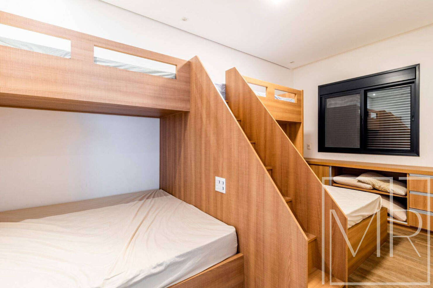 Casa, 3 quartos, 322 m² - Foto 23