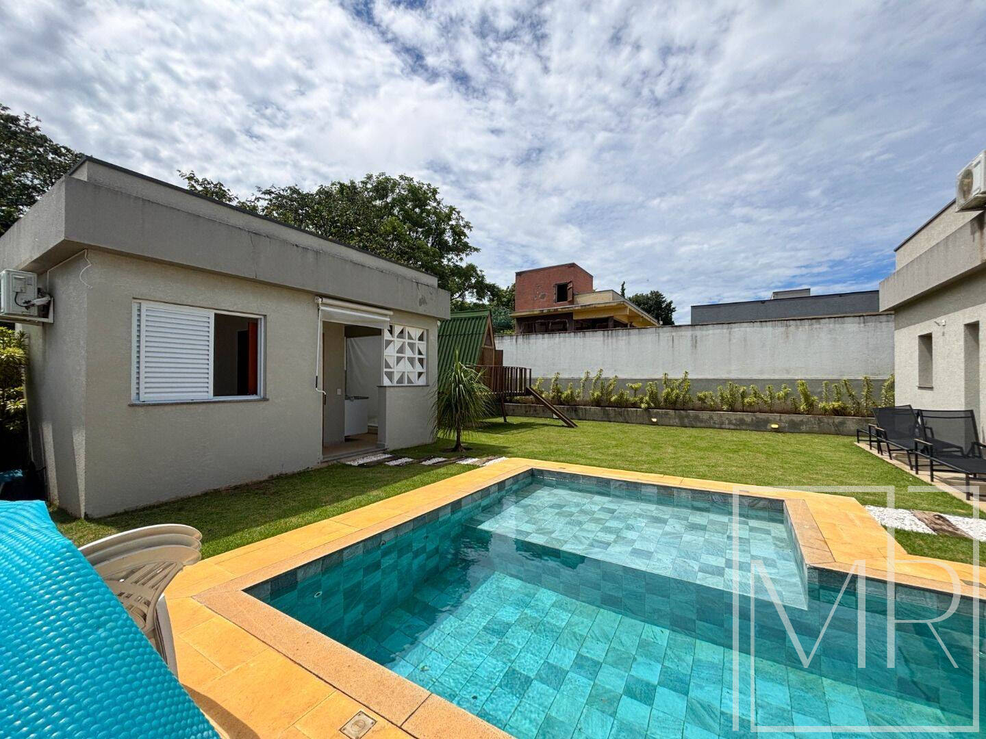 Casa, 4 quartos, 263 m² - Foto 3