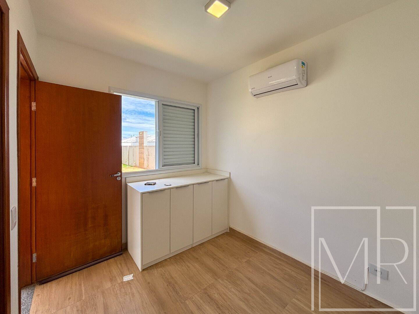 Casa, 4 quartos, 263 m² - Foto 36