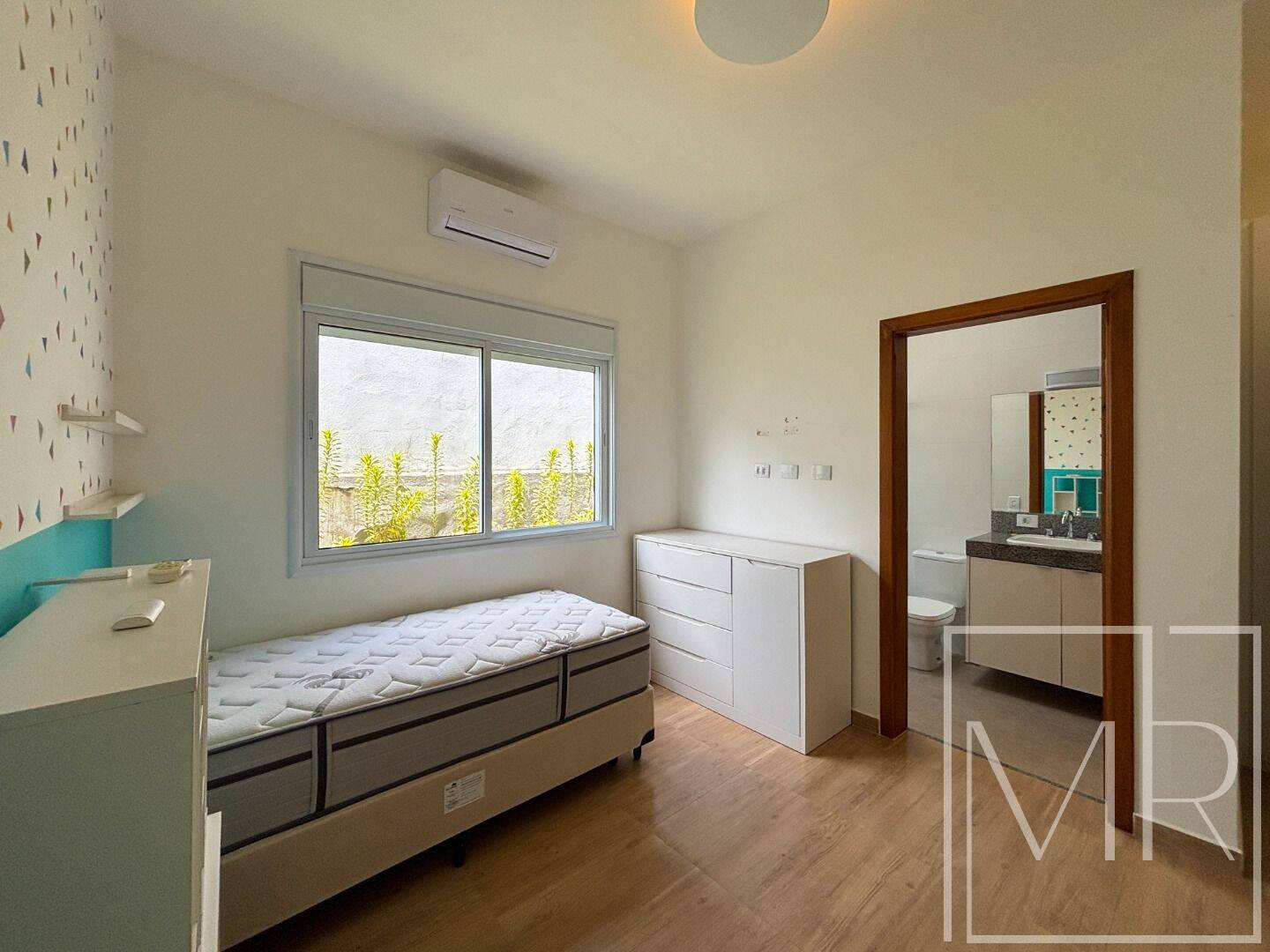 Casa, 4 quartos, 263 m² - Foto 43